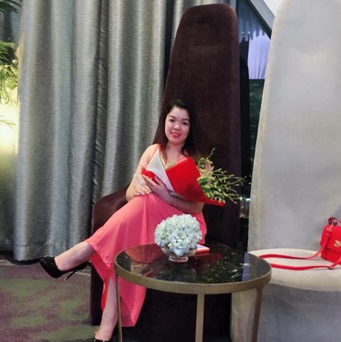 Nguyệt bùm hàng😌-0909964903